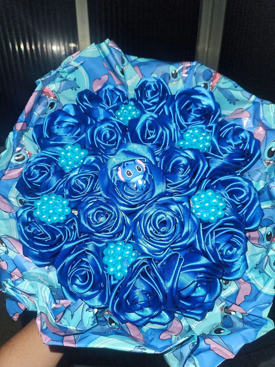 Buquês rosas de cetim 