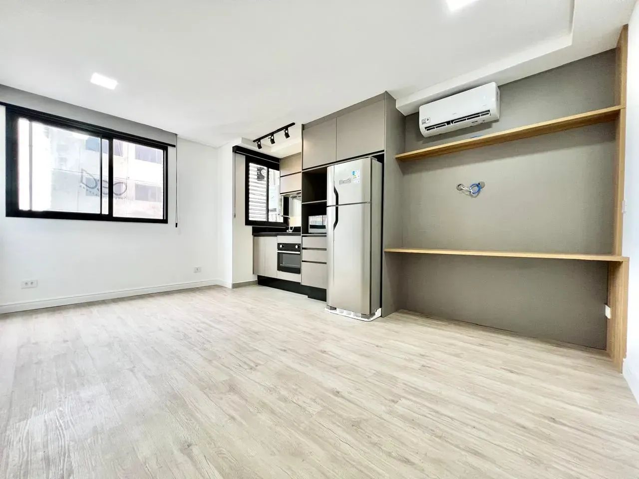 VENDO Apartamento Mobiliado de 1 Quarto no Centro - Foto 2