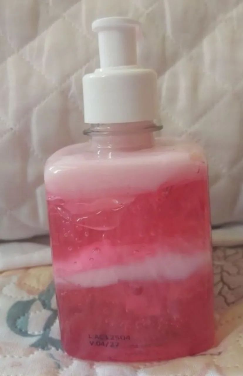 novo - gel corporal de morango 250ml - Foto 3