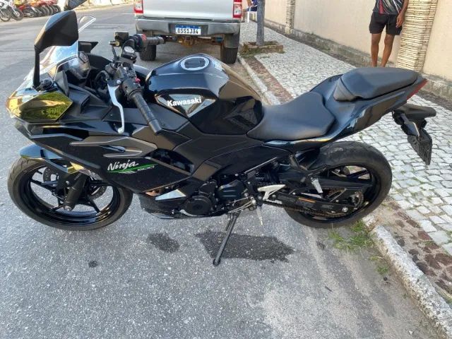 Kawasaki Ninja 500 - 2025 Extra - Foto 2