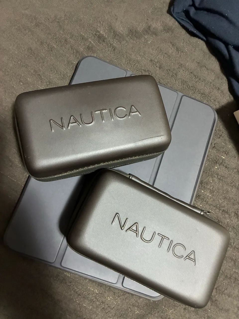 Relógio Nautica Bayside, modelo NAPBSF915, com caixa dourada e pulseira de couro marrom - Foto 4