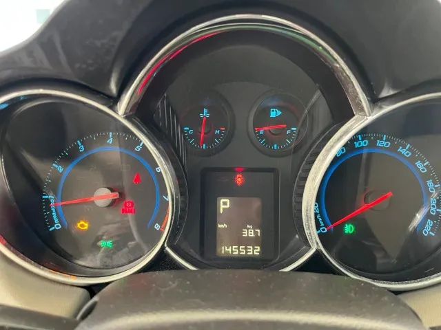 Chevrolet Cruze LTZ 1.8 16V FlexPower 4p Aut., foto 6 de 13