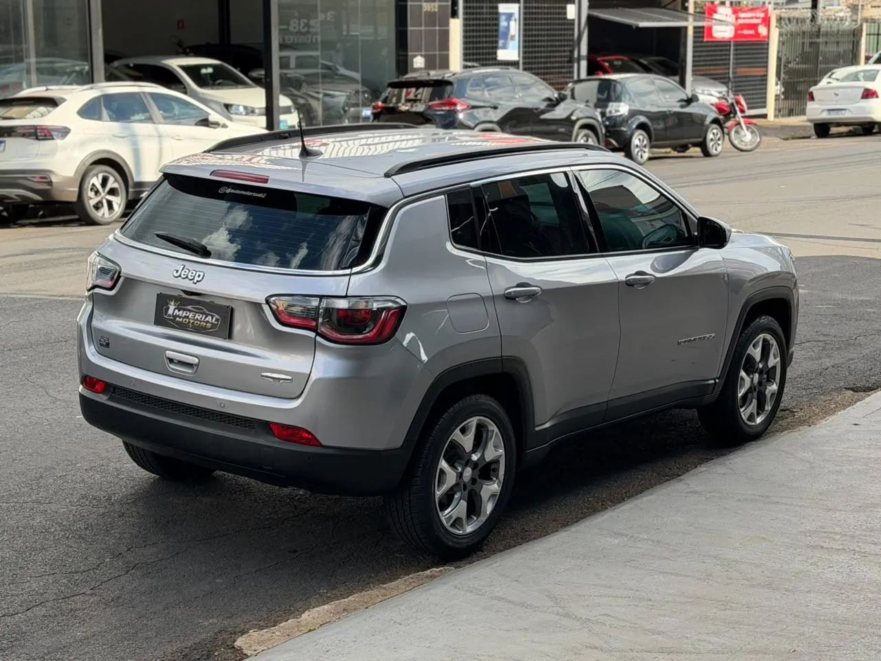 Jeep Compass Longitude 2.0 4X2 Flex 16V Aut. 2020 - Foto 2