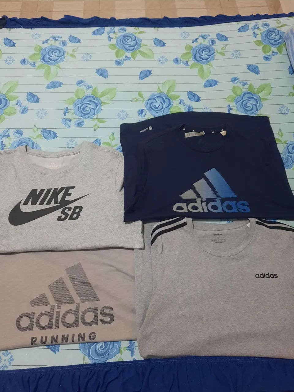 Camisa nike e adidas original.