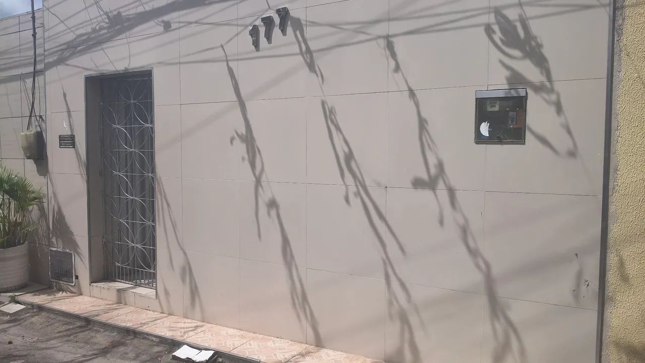 Casa bem localizada a venda 