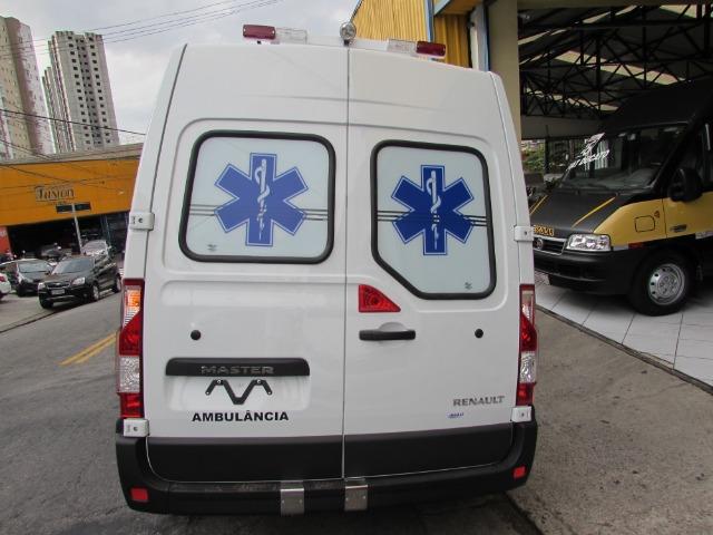 Renault Master Ambulância L2H2 2019 - Foto 6