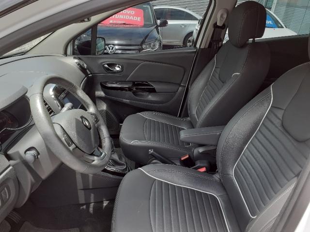 Captur Intense 2.0 AT 2018 - Foto 9