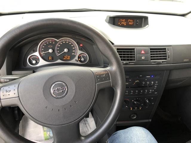 Meriva 1.8 Easytronic 2011 - Foto 6