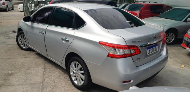 Nissan Sentra SV 2.0 - AT com GNV