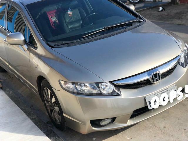 Honda civic1.8 Lxs 16v flex 4p automático