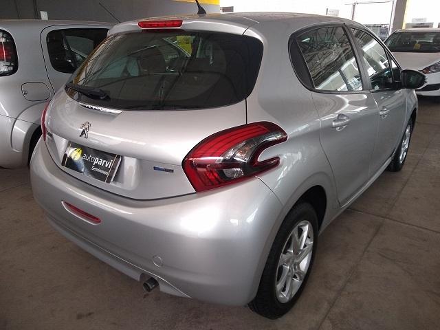 PEUGEOT 208 1.2 ACTIVE 12V FLEX 4P MANUAL - Foto 4