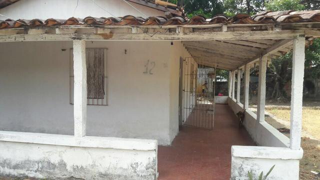 Algodoal- vende-se casa a 50 metros do mar
