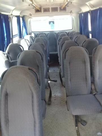 Microonibus MB 710 Comil 2002 - Foto 8