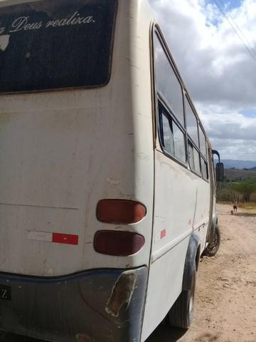 Microonibus MB 710 Comil 2002 - Foto 4