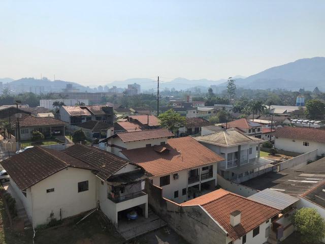 Apartamento à Venda, 76,00m² àrea privativa - 1 suíte + 2 quartos - Ilha da Figueira - Foto 17