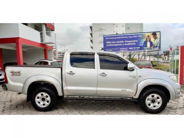 Toyota Hilux 2.5 CABINE DUPLA 4X4 2010 - Foto 4