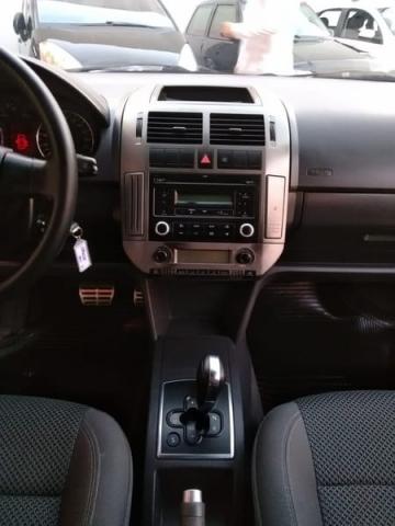 VOLKSWAGEN POLO HATCH 1.6 8v(Sportline)(TotalFlex) 4P - Foto 13