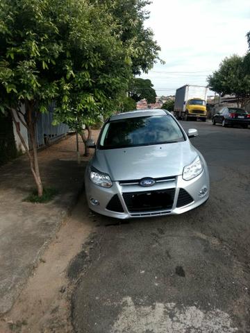 Ford Focus hatch manual 2014 - Foto 3