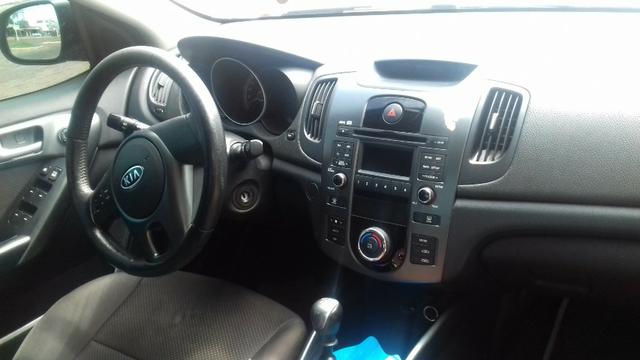 Cerato 2011 - Foto 2