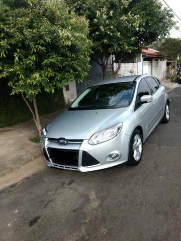 Ford Focus hatch manual 2014
