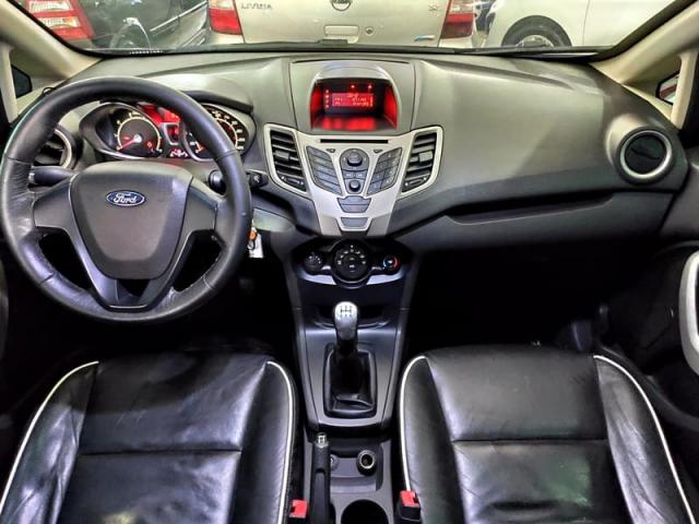 FORD NEW FIESTA SEDAN SE 1.6 16V 4 P. (FLEX) - Foto 8