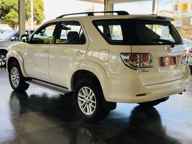 Toyota - Hilux Sw4 - Foto 5