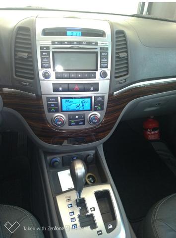 Hyundai Santa Fe GLS 3.5 V6 4x4 5L (aut) 2012 - Foto 6
