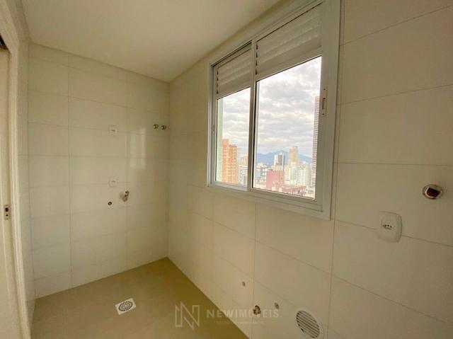 Apartamento andar alto com 3 Suítes 2 Vagas no Centro em Balneário Camboriú - Foto 19