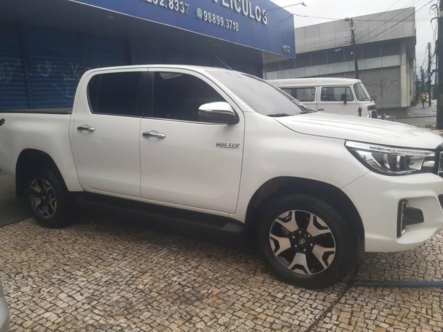 Hilux 2.8 SRX, Diesel, 4×4, 19/19 - Foto 3