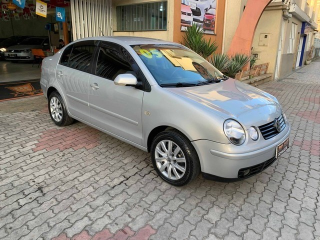 POLO 1.6 SEDAN 2005