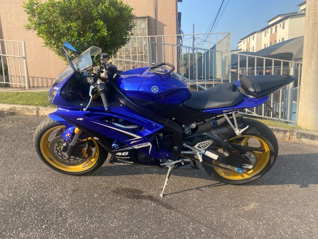 R6