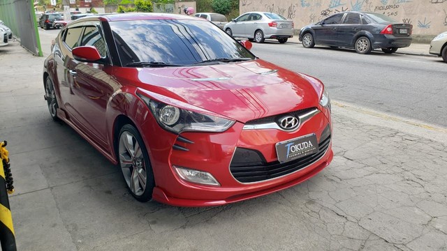 HYUNDAI VELOSTER