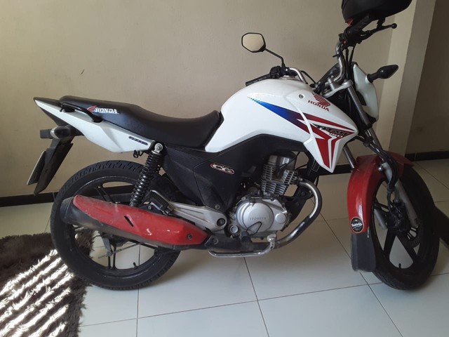 TITAN 150 2015