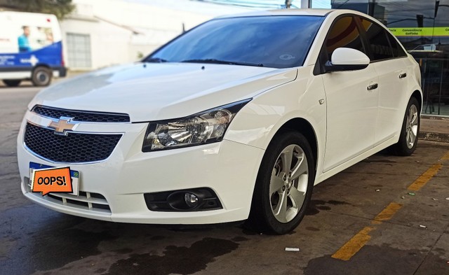 CRUZE POUQUÍSSIMO RODADO