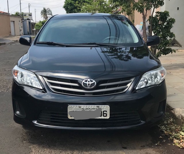 TOYOTA COROLLA GLI 1.8 AUT.