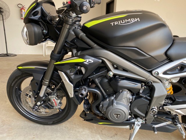 TRIUMPH STREET 765 RS 2020