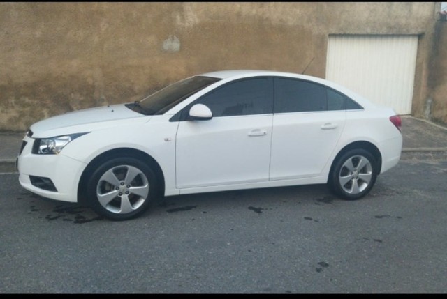 CRUZE LT EXCELENTE ESTADO