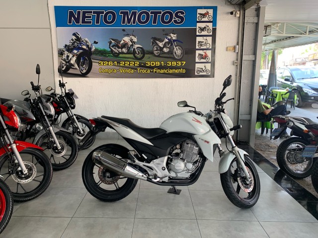 CB 300