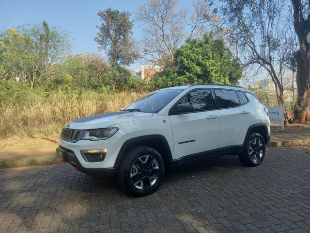JEEP COMPASS 2.0 4X4 DIESEL TRAILHAWK COMPLETO AUTOMÁTICO ANO 2017