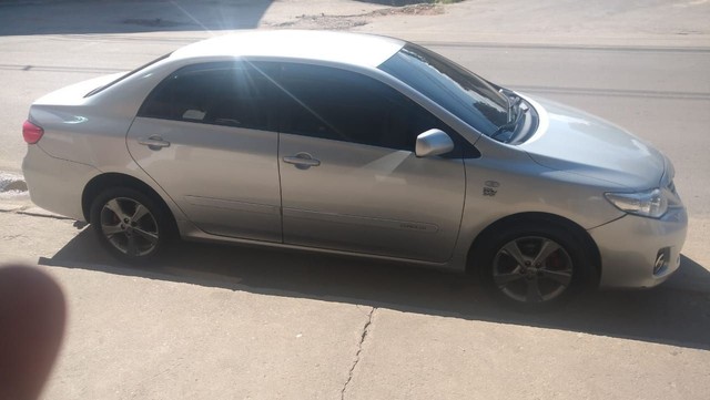 COROLLA AUTOMÁTICO
