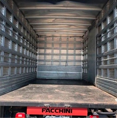 Ford F4000 Baú - Foto 5