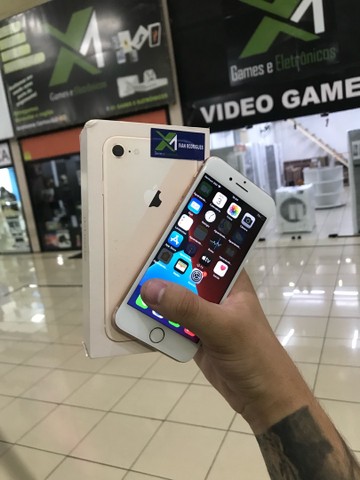 iPhone 8 64g impecável // venha pra nossa loja você também  - Foto 4