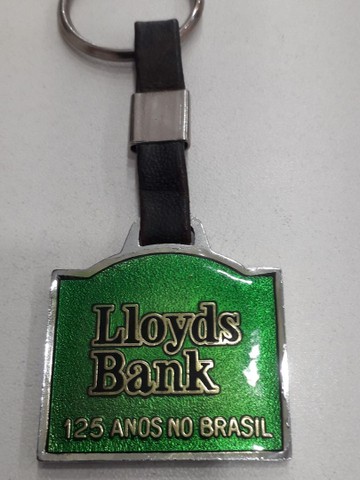 Lloysd Bank Magnífico e lindo Chaveiro de 125 anos