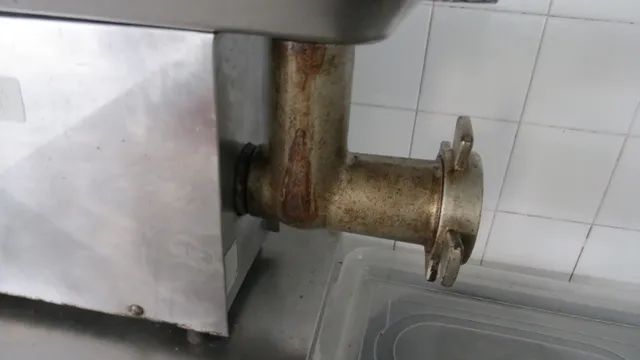 Moedor e picador de carne marca Caf  110v/220v  - Foto 3