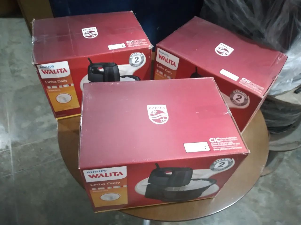 Batedeira philips walita  3 peças + 3 ferro elétrico a vapor  celta - Foto 4