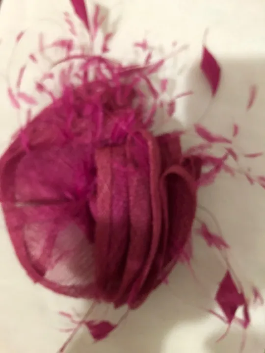 2 Chapéus de pena e renda rosa - Acessório de cabelo feminino
