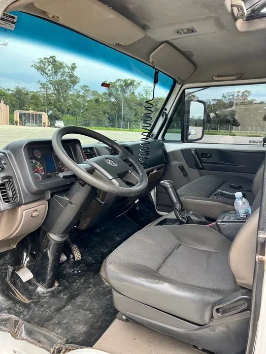  Volkswagen 8.160 - Plataforma - 2015 - Foto 6