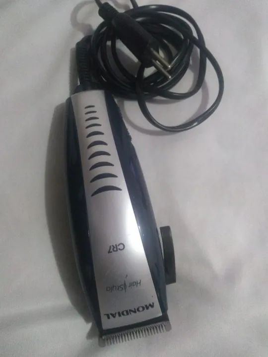 Máquina de Cortar Cabelo Mondial - CR7- Nova - Foto 2