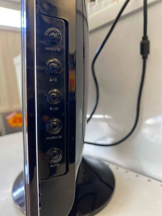 Monitor 19" Polegadas Samsung Widescreen Bom Estado Garantia e Nf - Foto 2