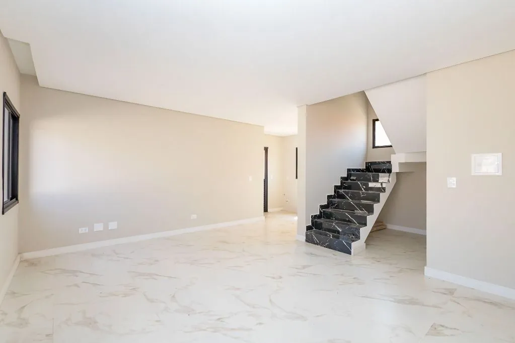Sobrado com 3 dormitórios à venda, 129 m² por R$ 735.000,00 - Santa Felicidade - Curitiba/